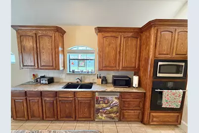 1113 Enchanted Oaks Drive, Angleton, TX 77515 - Photo 11