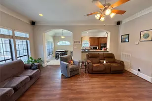 1113 Enchanted Oaks Dr, Angleton, TX 77515 - Photo 7
