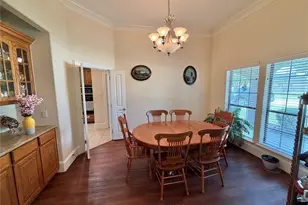 1113 Enchanted Oaks Dr, Angleton, TX 77515 - Photo 15