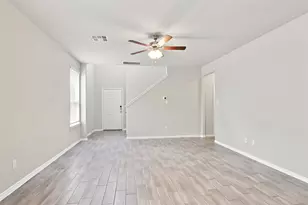 24710 Russet Bluff Trl, Houston, TX 77336 - Photo 3