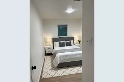 12939 Segrest Drive, Houston, TX 77047 - Photo 7