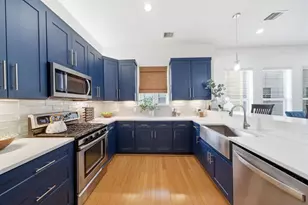 1910 Fletcher St, Houston, TX 77009 - Photo 17