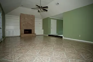 6318 Crakston St, Houston, TX 77084 - Photo 5