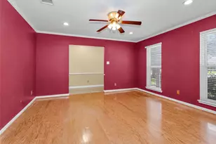 2531 Hollow Hook Rd, Houston, TX 77080 - Photo 9