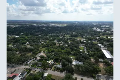 1402 Avenue D, Katy, TX 77493 - Photo 7