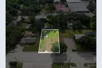 1402 Avenue D, Katy, TX 77493 - Photo 3
