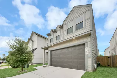 4423 Santorini Lane, Houston, TX 77045 - Photo 3