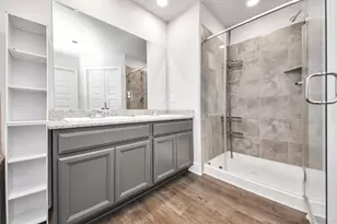 4423 Santorini Ln, Houston, TX 77045 - Photo 19
