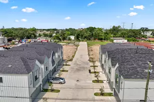 8414 Pech Landing Dr, Houston, TX 77055 - Photo 35