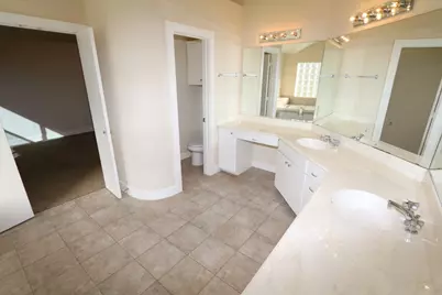 1046 W 25th Street, Houston, TX 77008 - Photo 19