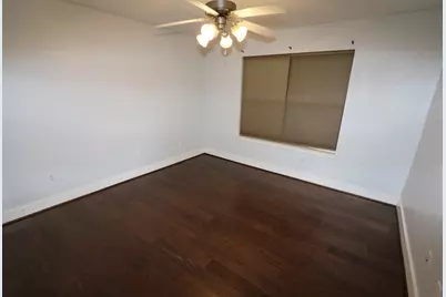 1046 W 25th Street, Houston, TX 77008 - Photo 3