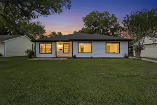 1006 S Shepherd Dr, Baytown, TX 77520 - Photo 19