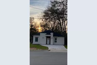 924 S 1st Street, Conroe, TX 77301 - Photo 1