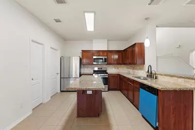20315 Mammoth Falls Drive, Tomball, TX 77375 - Photo 13