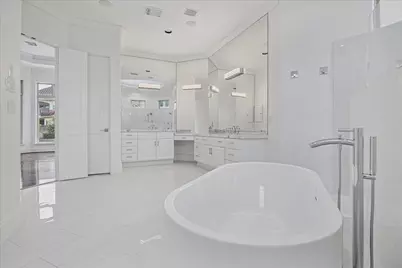 3503 St Tropez Way, Houston, TX 77082 - Photo 17