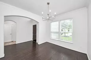 6527 Hunters Trace Ln, Baytown, TX 77521 - Photo 5