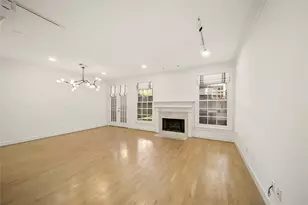 2014 McDuffie St, Houston, TX 77019 - Photo 3