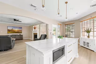 14326 Hartshill Dr, Houston, TX 77044 - Photo 9