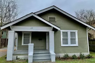 226 E 25th St, Houston, TX 77008 - Photo 1