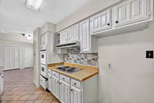 812 Fleetwood Pl Dr, Houston, TX 77079 - Photo 15