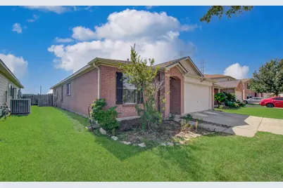 9214 Brandon Chase Ln Lane, Richmond, TX 77407 - Photo 3