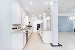 2634 Long Leaf Dr, Sugar Land, TX 77478 - Photo 11