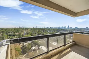 49 Briar Hollow Ln, Houston, TX 77027 - Photo 17