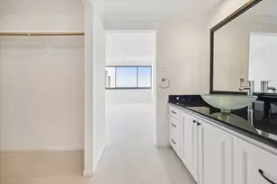 49 Briar Hollow Ln, Houston, TX 77027 - Photo 13