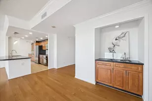 49 Briar Hollow Ln, Houston, TX 77027 - Photo 7