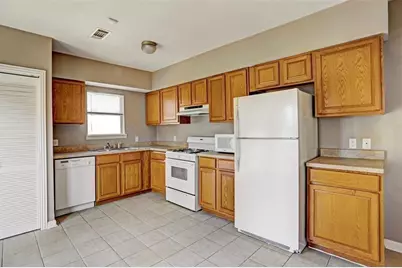 2424 Brun Street, Houston, TX 77019 - Photo 5
