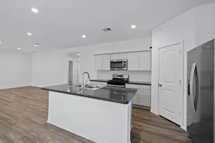 5710 Vintage Oakmont Dr, Spring, TX 77373 - Photo 5