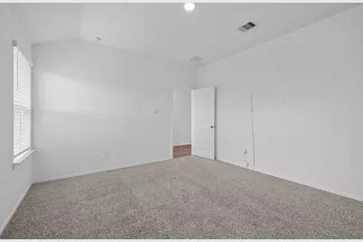 5710 Vintage Oakmont Drive, Spring, TX 77373 - Photo 9