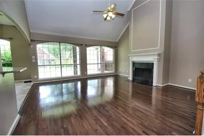 7114 Emerald Glen Drive, Sugar Land, TX 77479 - Photo 11