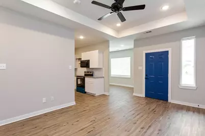 10317 10317 Lake Road Road #15B, Houston, TX 77070 - Photo 5