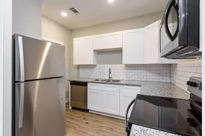 10317 10317 Lake Road Road #15B, Houston, TX 77070 - Photo 7