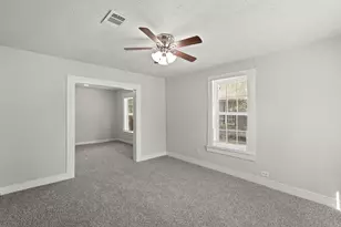1001 Defender St, Houston, TX 77029 - Photo 3