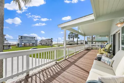 16634 Jamaica Beach Road, Jamaica Beach, TX 77554 - Photo 5