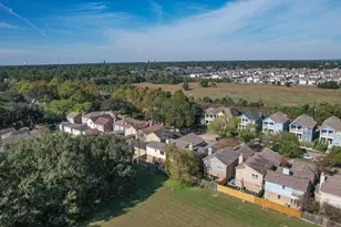 4619 Cashel Glen Dr, Houston, TX 77069 - Photo 43