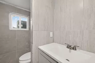 29927 County Rd 25, Damon, TX 77430 - Photo 23