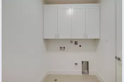 1634 Castle Court, Houston, TX 77006 - Photo 29