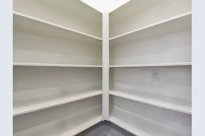 212 Fallow Buck Court, Conroe, TX 77384 - Photo 17