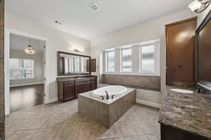 323 W Bend Dr, League City, TX 77573 - Photo 17