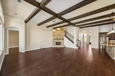 323 W Bend Drive, League City, TX 77573 - Photo 5