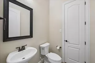 323 W Bend Dr, League City, TX 77573 - Photo 21