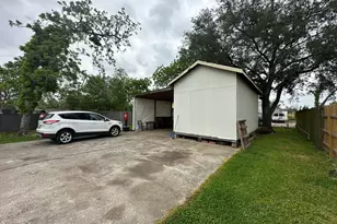 8718 Brannon St, Houston, TX 77093 - Photo 21