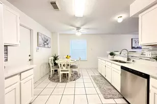 8223 Golf Green Cir, Houston, TX 77036 - Photo 13