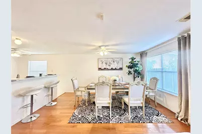 8223 Golf Green Circle, Houston, TX 77036 - Photo 9