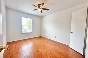 8223 Golf Green Cir, Houston, TX 77036 - Photo 29