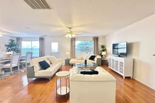 8223 Golf Green Cir, Houston, TX 77036 - Photo 5