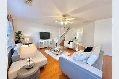 8223 Golf Green Circle, Houston, TX 77036 - Photo 7